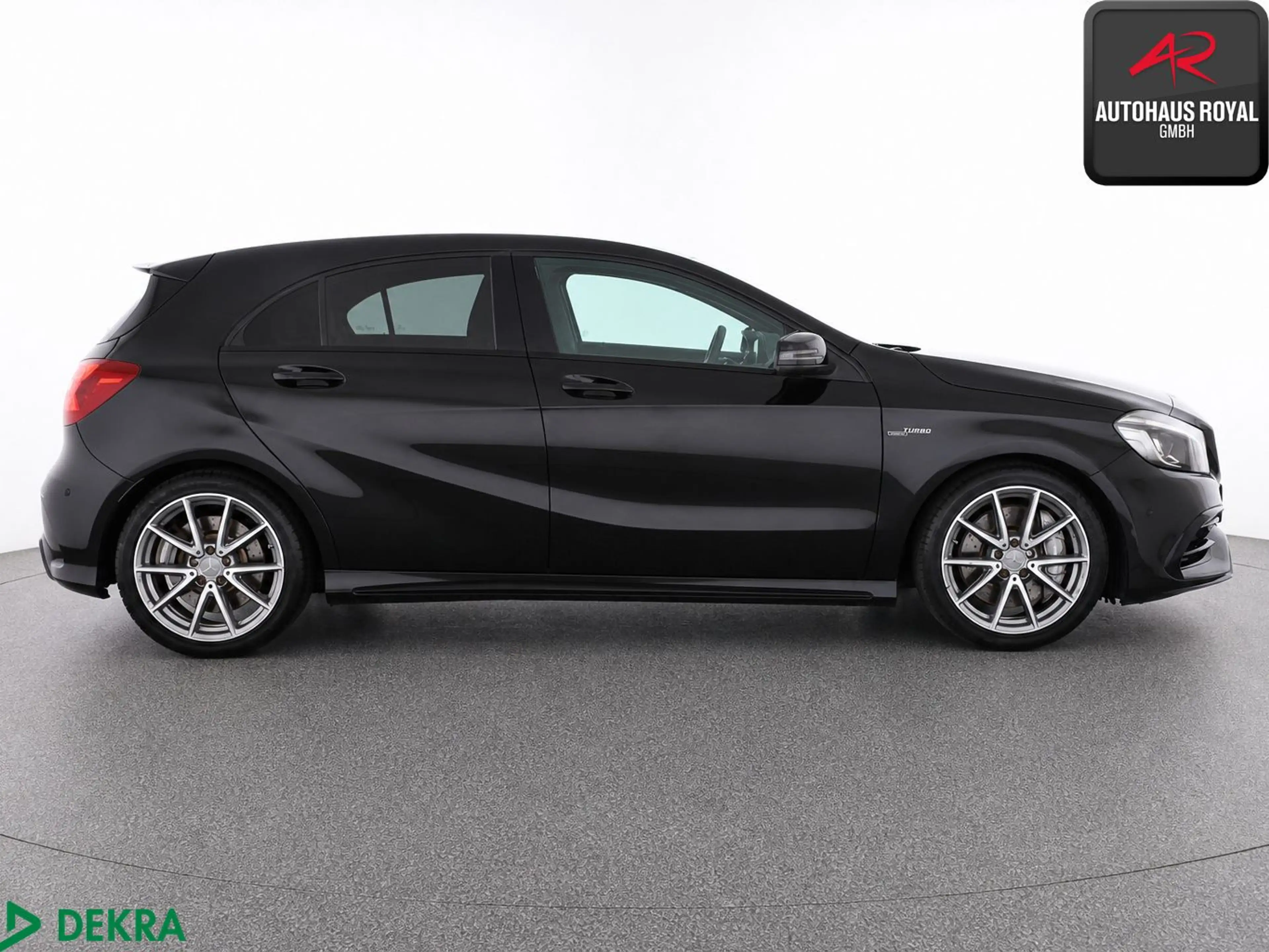Mercedes-Benz A 45 AMG A 45 AMG 4M NIGHT SPORTABGAS,KAMERA,PARKLENK,SH — photo 6