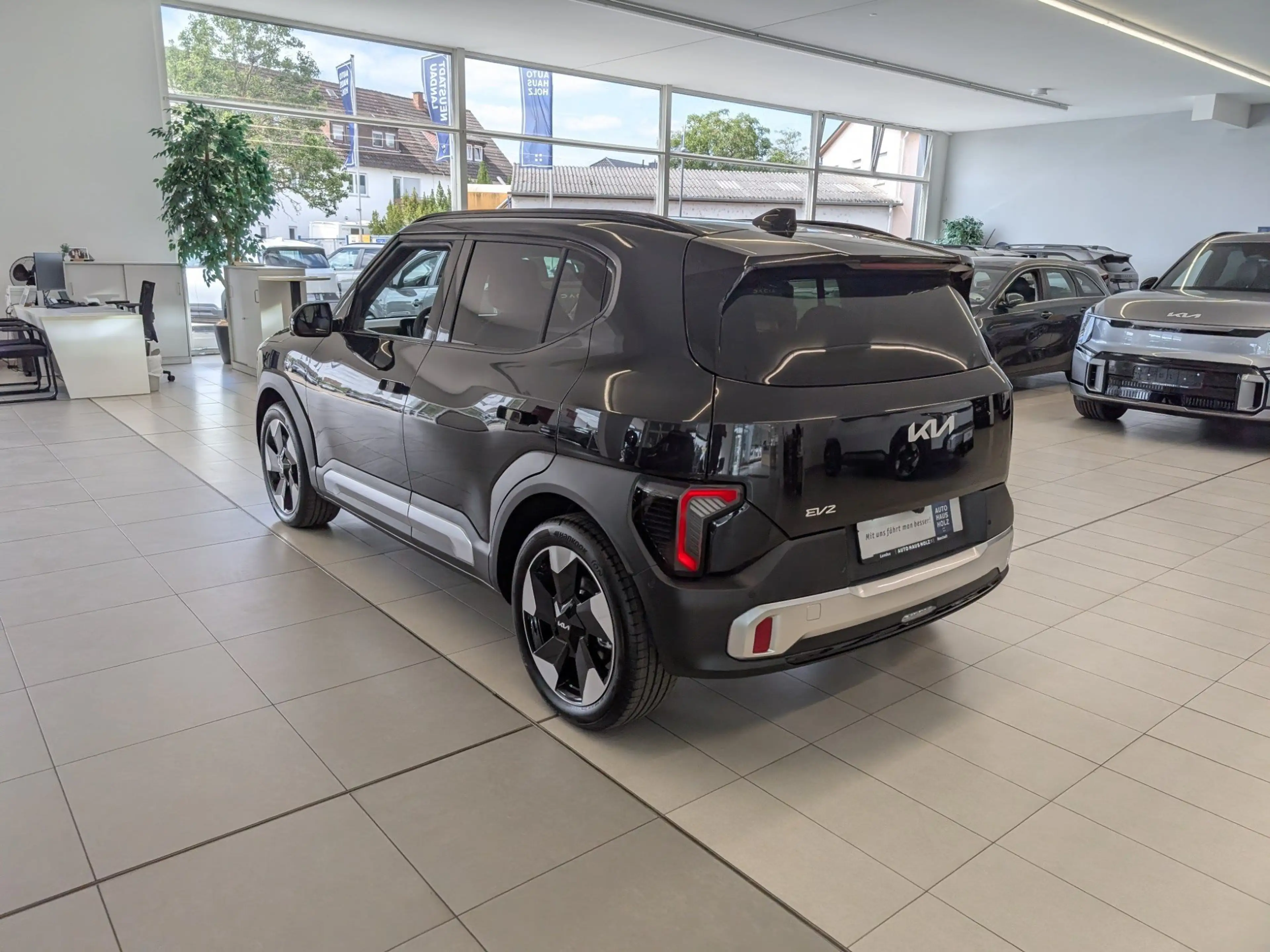 Kia EV2 42,2-kWh Earth 4-Sitzer Design Sitzpaket — photo 2