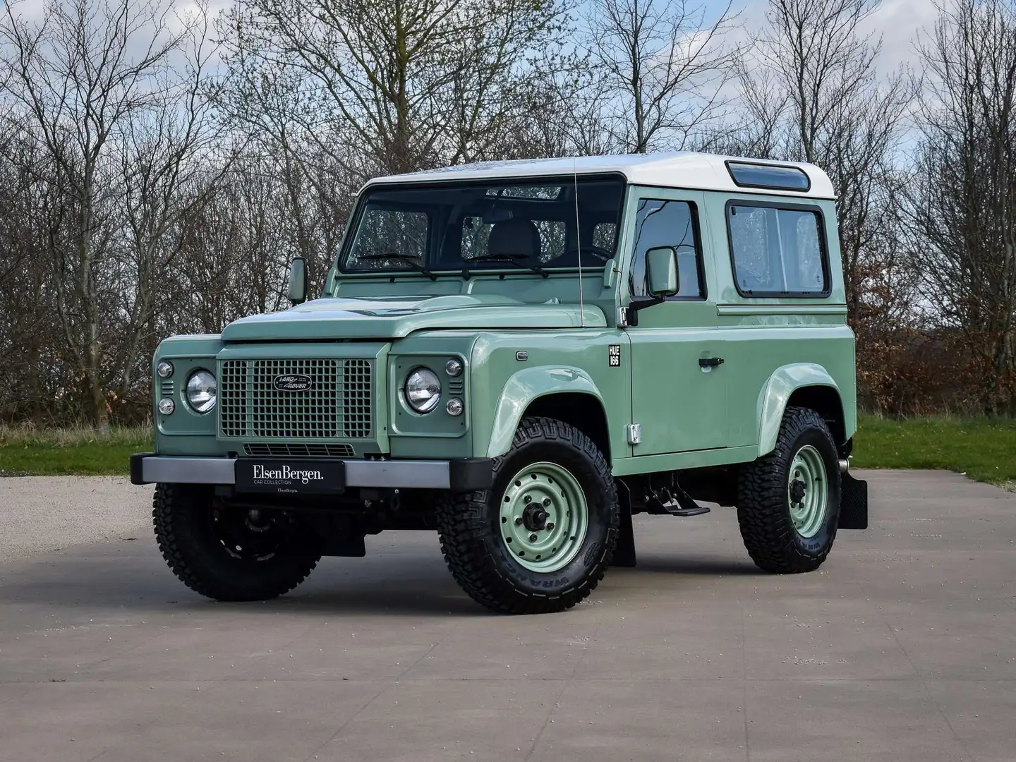 Land Rover Defender 90 / 2.2TD4 / \HERITAGE EDITION\ Grün - 1