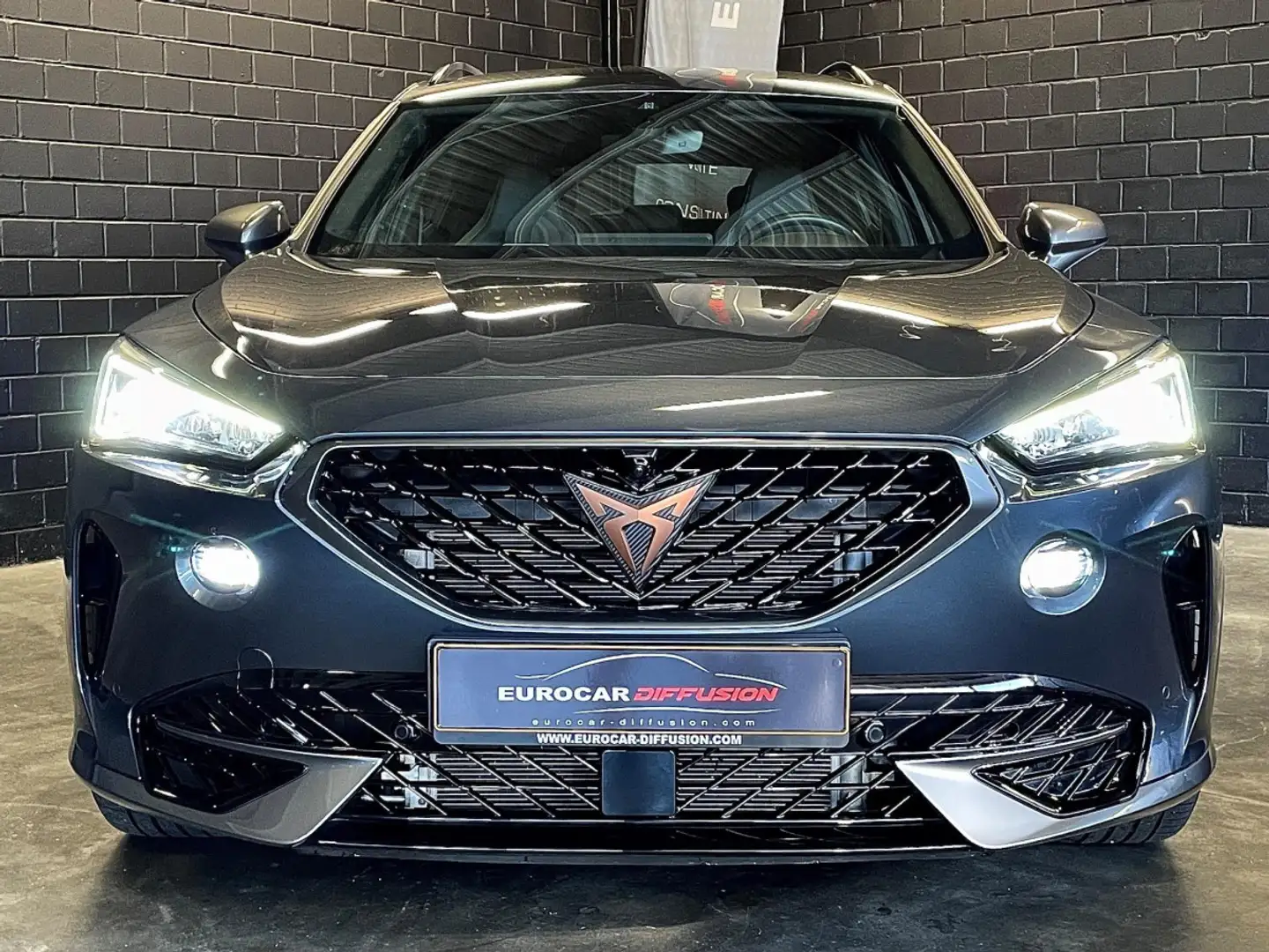 CUPRA Formentor VZ 245CV eHybrid DSG6 Gris - 2