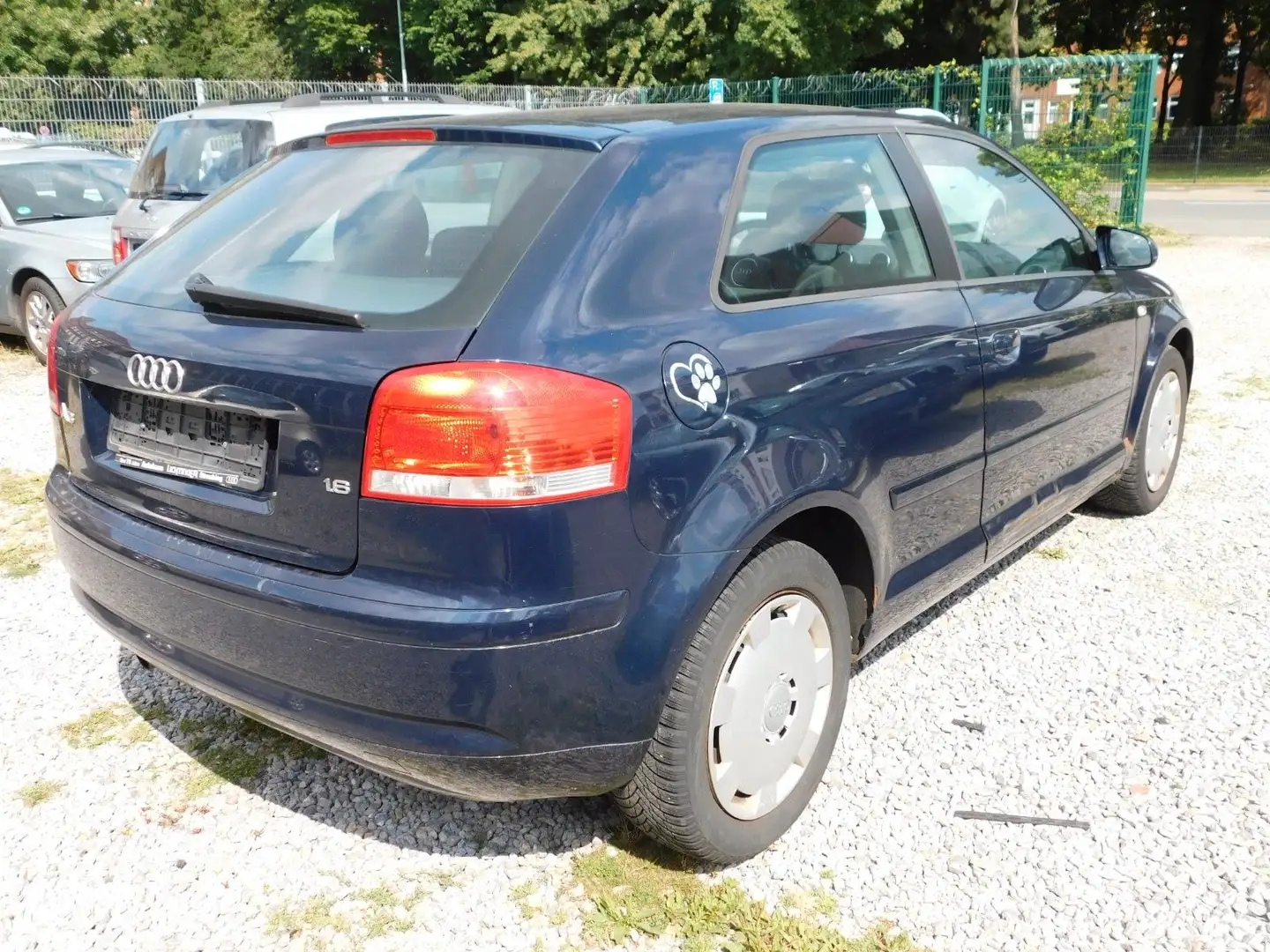 Audi A3 1.6 Attraction Blau - 2