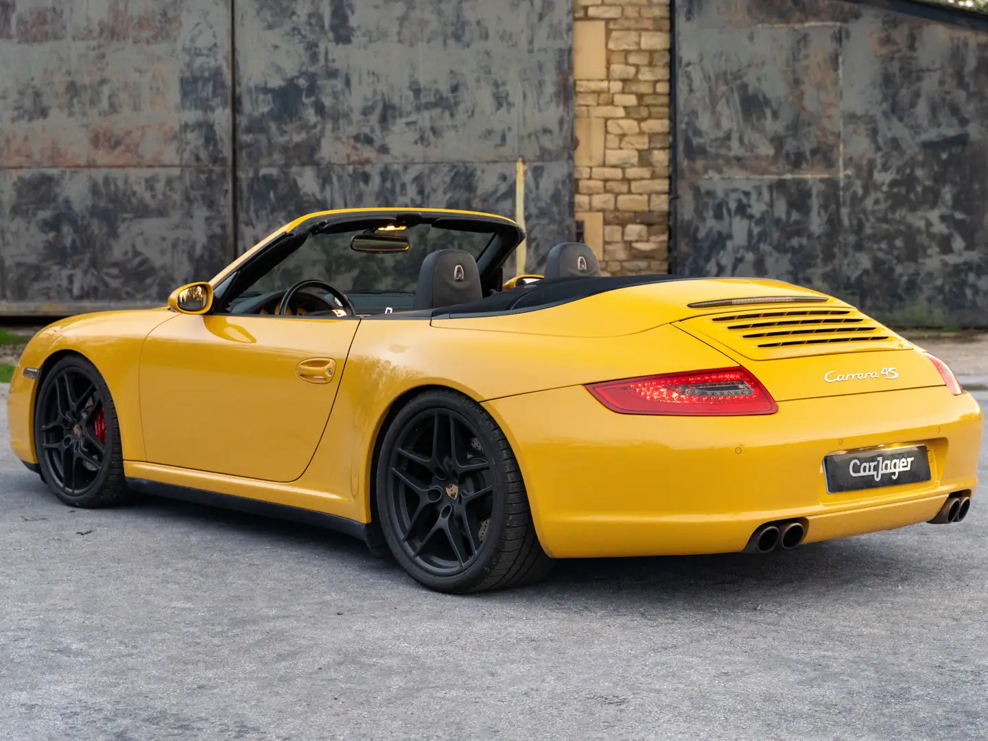 Porsche 997 Carrera 4S Cabriolet Jaune - 2
