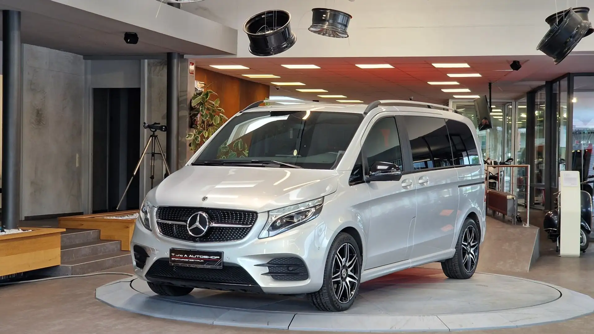Mercedes-Benz V 300 d 4Matic Kompakt Avantgarde Aut. *7-Sitzer*360°*Na Gri - 1