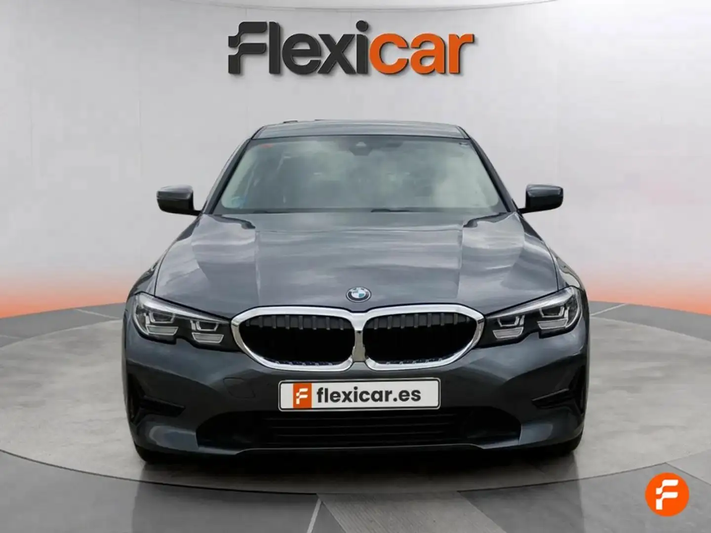 BMW 318 318d Auto.Touring Grau - 2