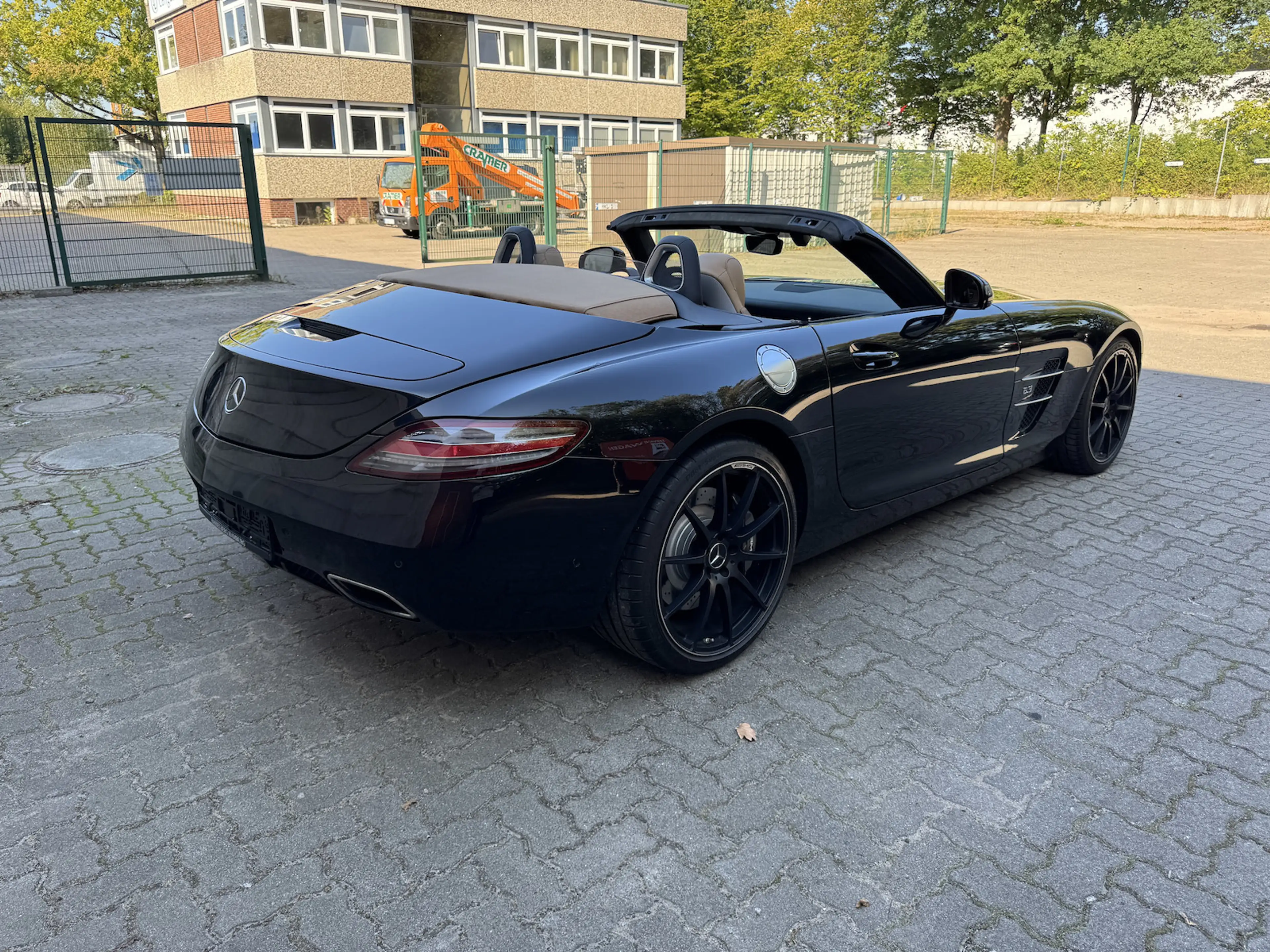 Mercedes-Benz SLS dt Kfz 2. Hd Scheckheft 11 J. Vorbesitz — photo 8
