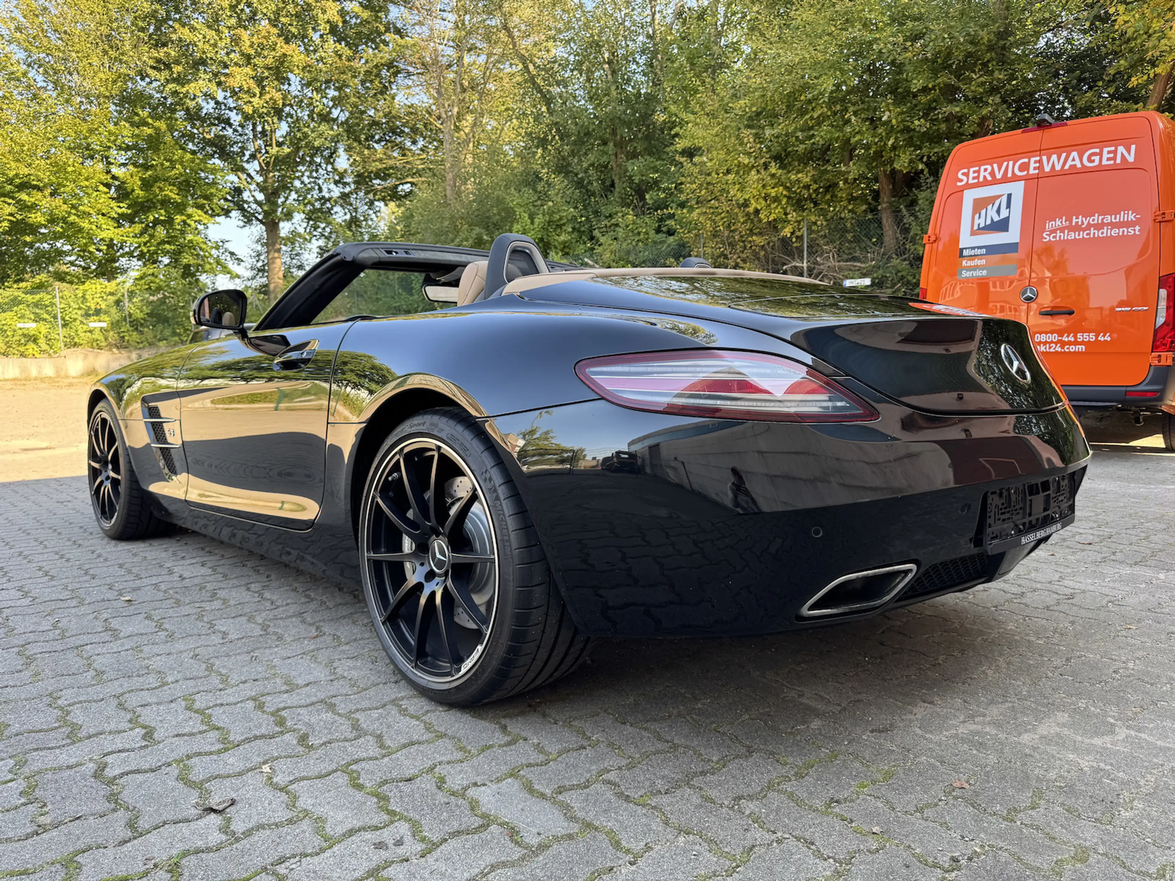 Mercedes-Benz SLS dt Kfz 2. Hd Scheckheft 11 J. Vorbesitz — photo 12