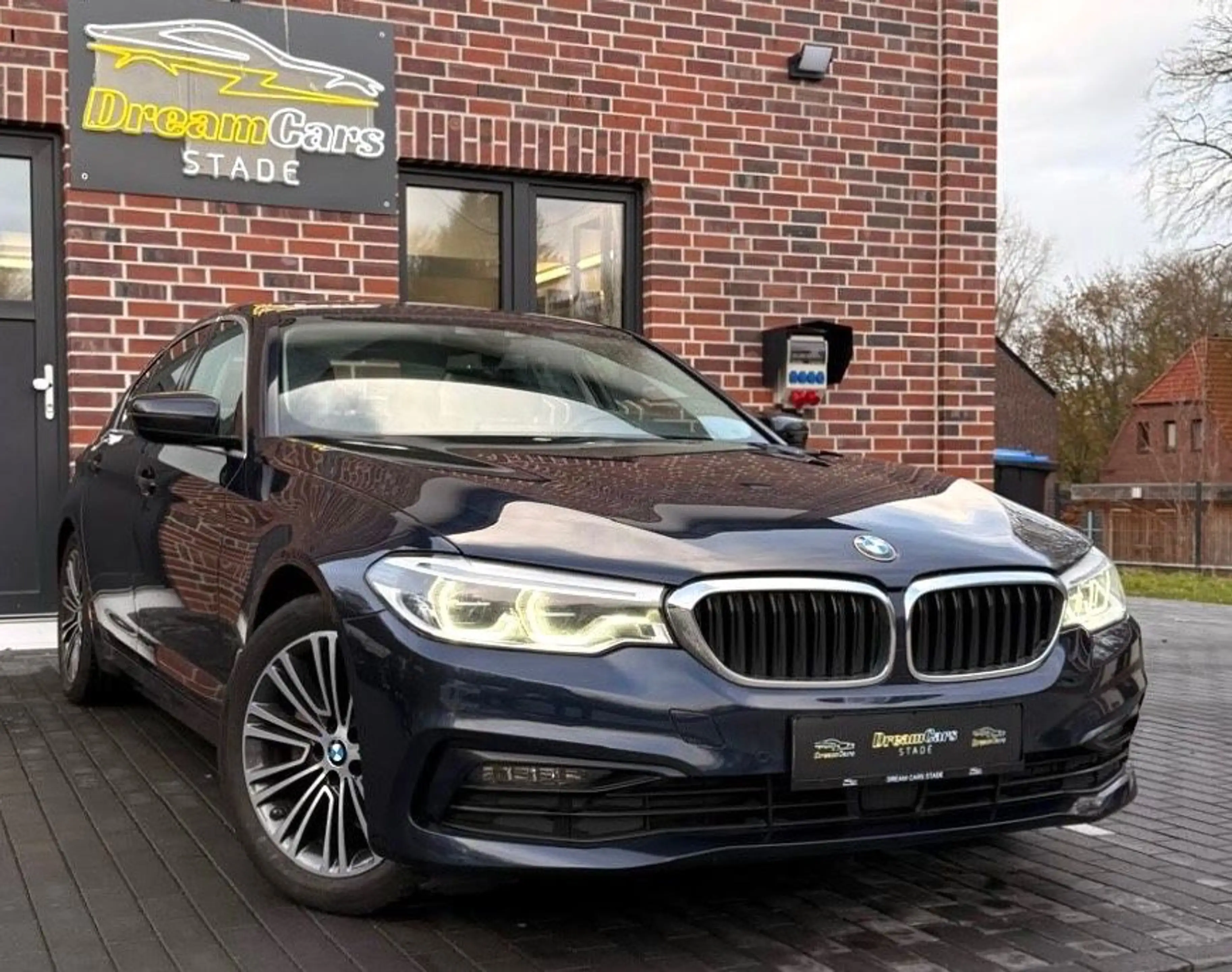 BMW 520 d M-Sport Line Schiebedach*Virtual*Leder*LED — photo 5