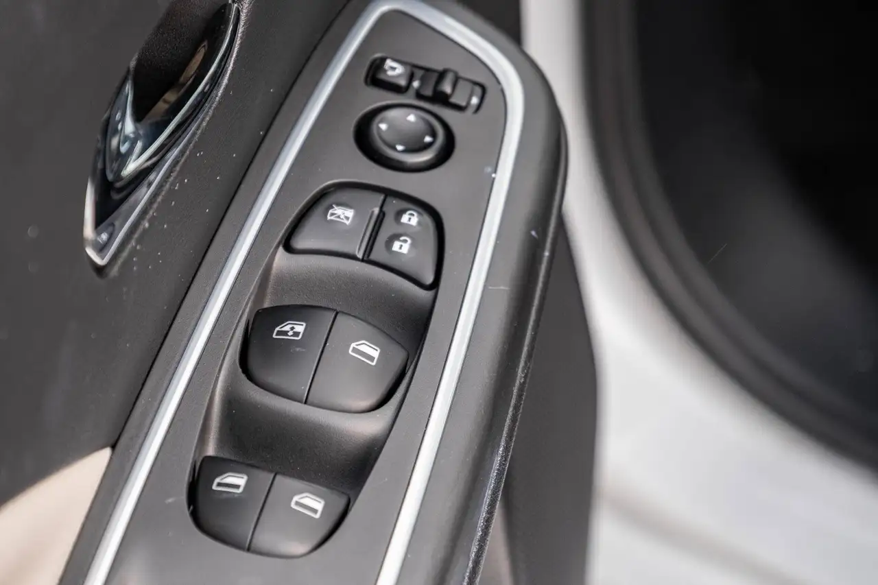 Nissan Micra 1.0 Connecta Xtronic AUTOMAT CARPLAY GARANTIE 12-60M, миниатюра 22