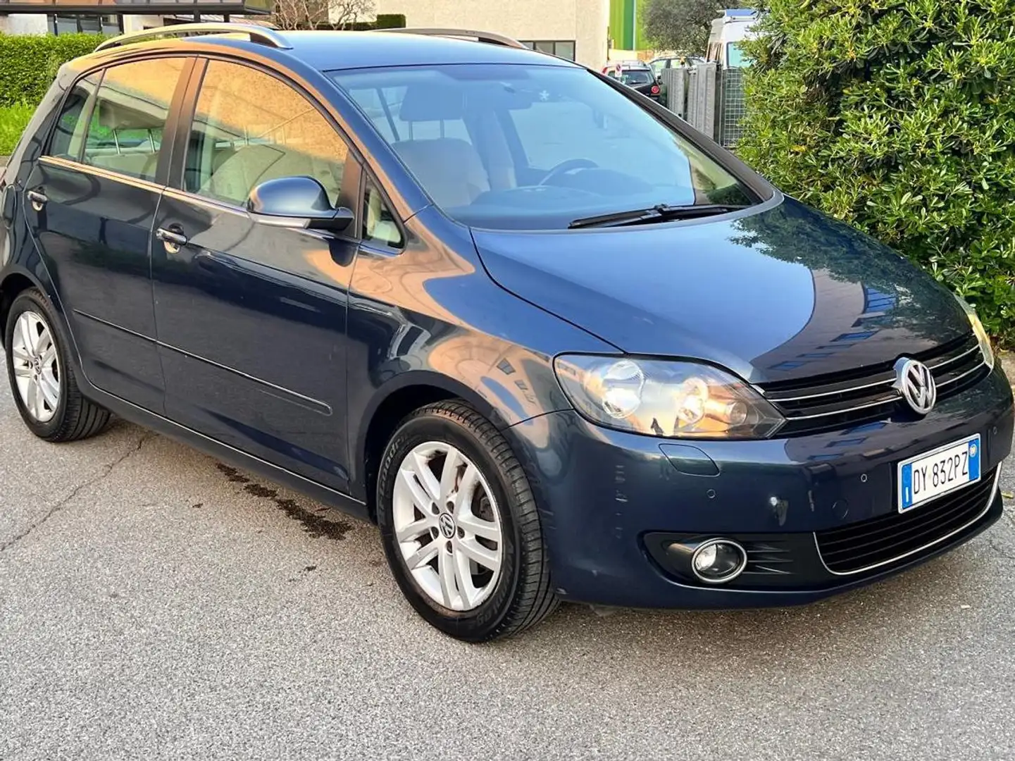Volkswagen Golf Plus Golf Plus 1.6 tdi Comfortline Gris - 2