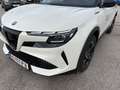 Alfa Romeo Junior Ibrida 1.2 VGT 48V-Hybrid (107kW) Speciale Weiß - thumbnail 3