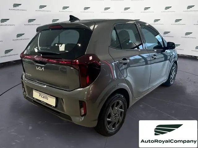 Kia Picanto view 7