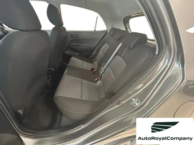 Kia Picanto view 10