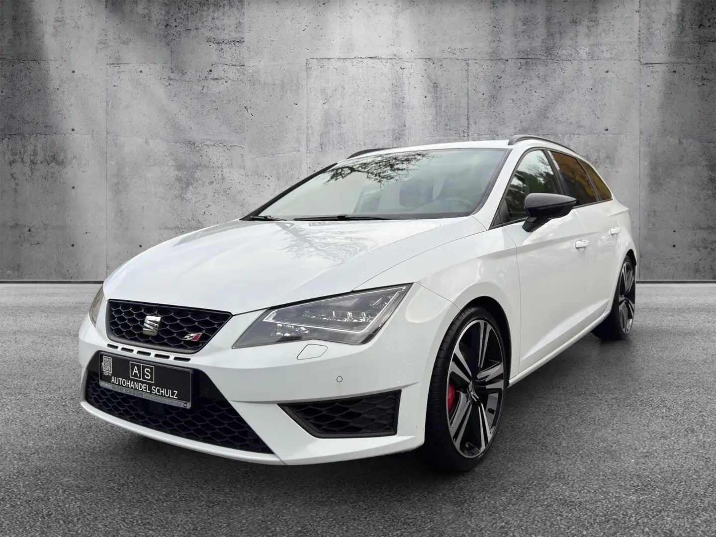 SEAT Leon ST Cupra 280/Pano/DAB/Navi/Dynamic-Paket Weiß - 1