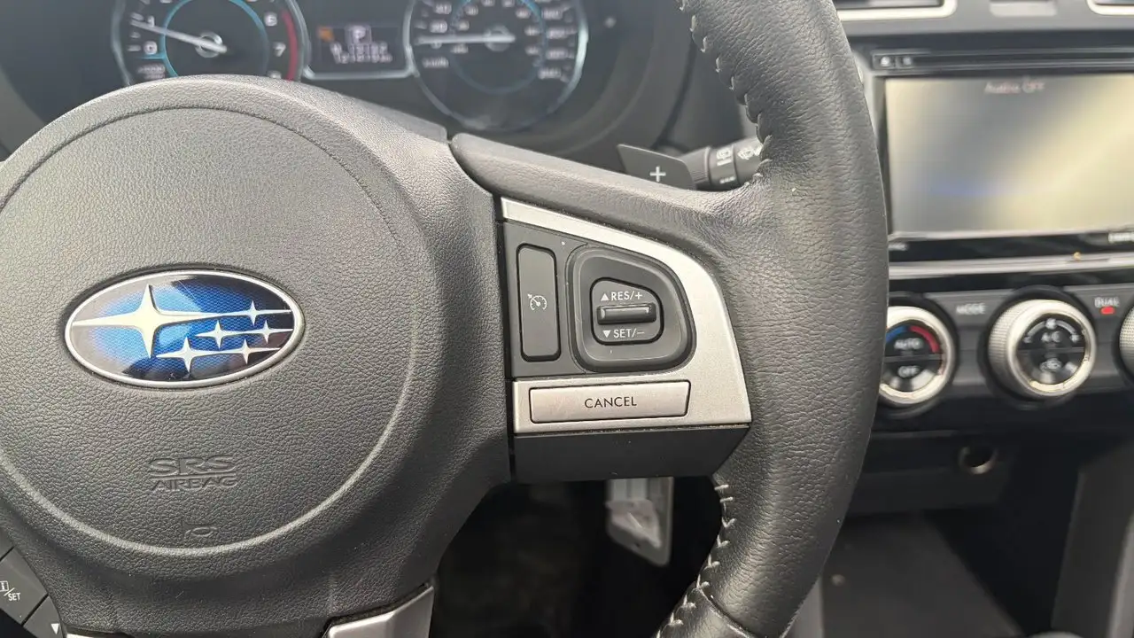 Subaru Forester снимка Subaru Forester