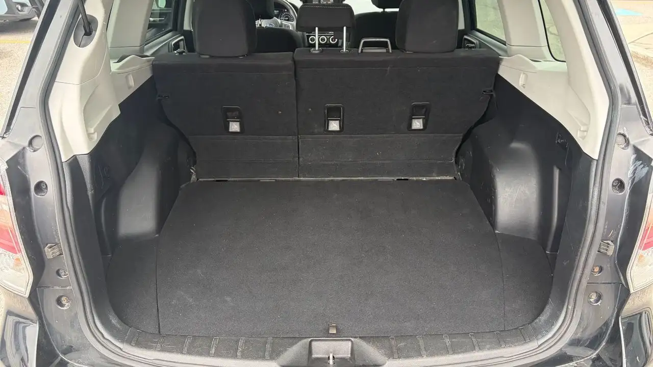 Subaru Forester снимка Subaru Forester