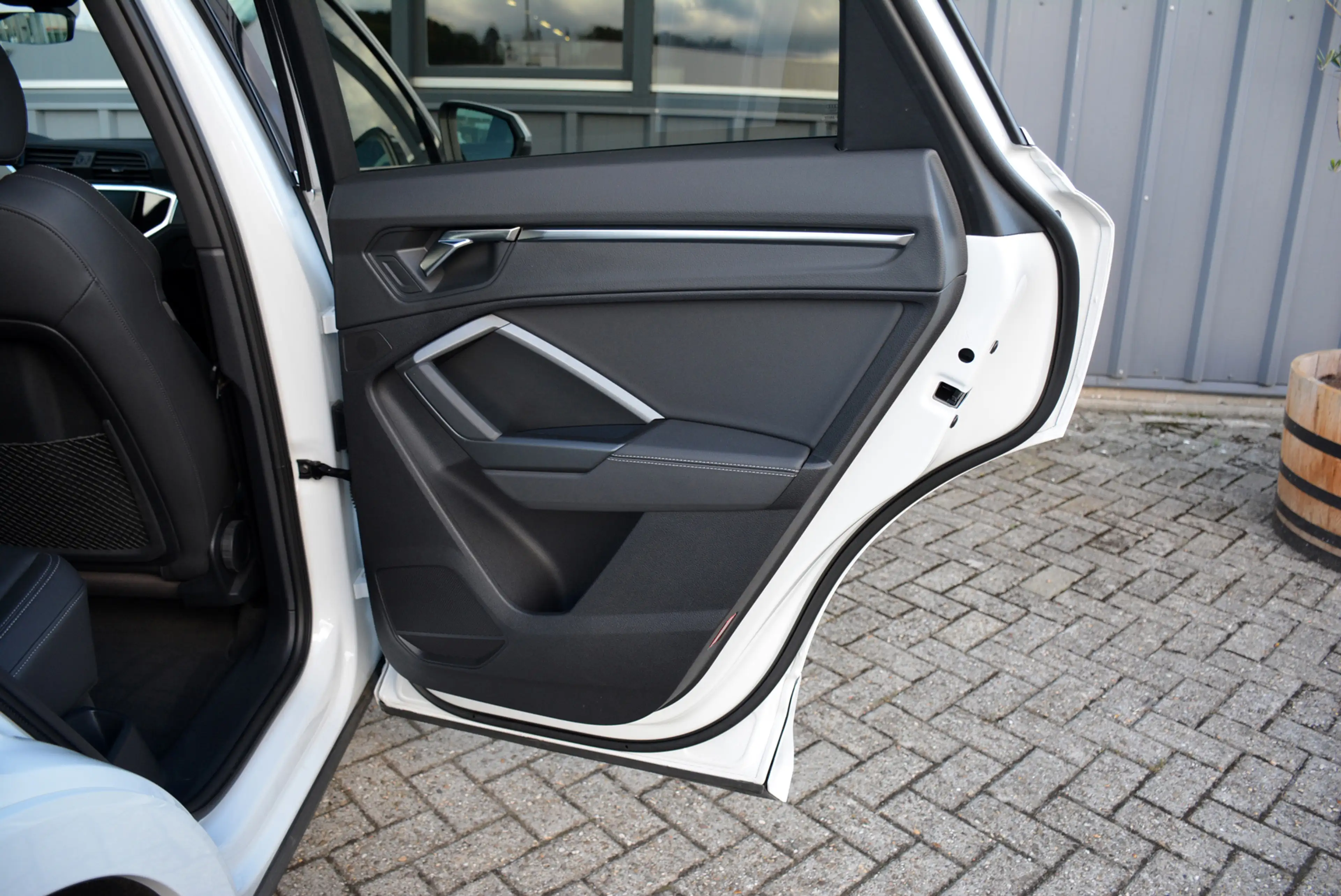 Audi Q3 1.4 TFSI e 245pk sTtronic S Line * LED * Camera * — photo 41