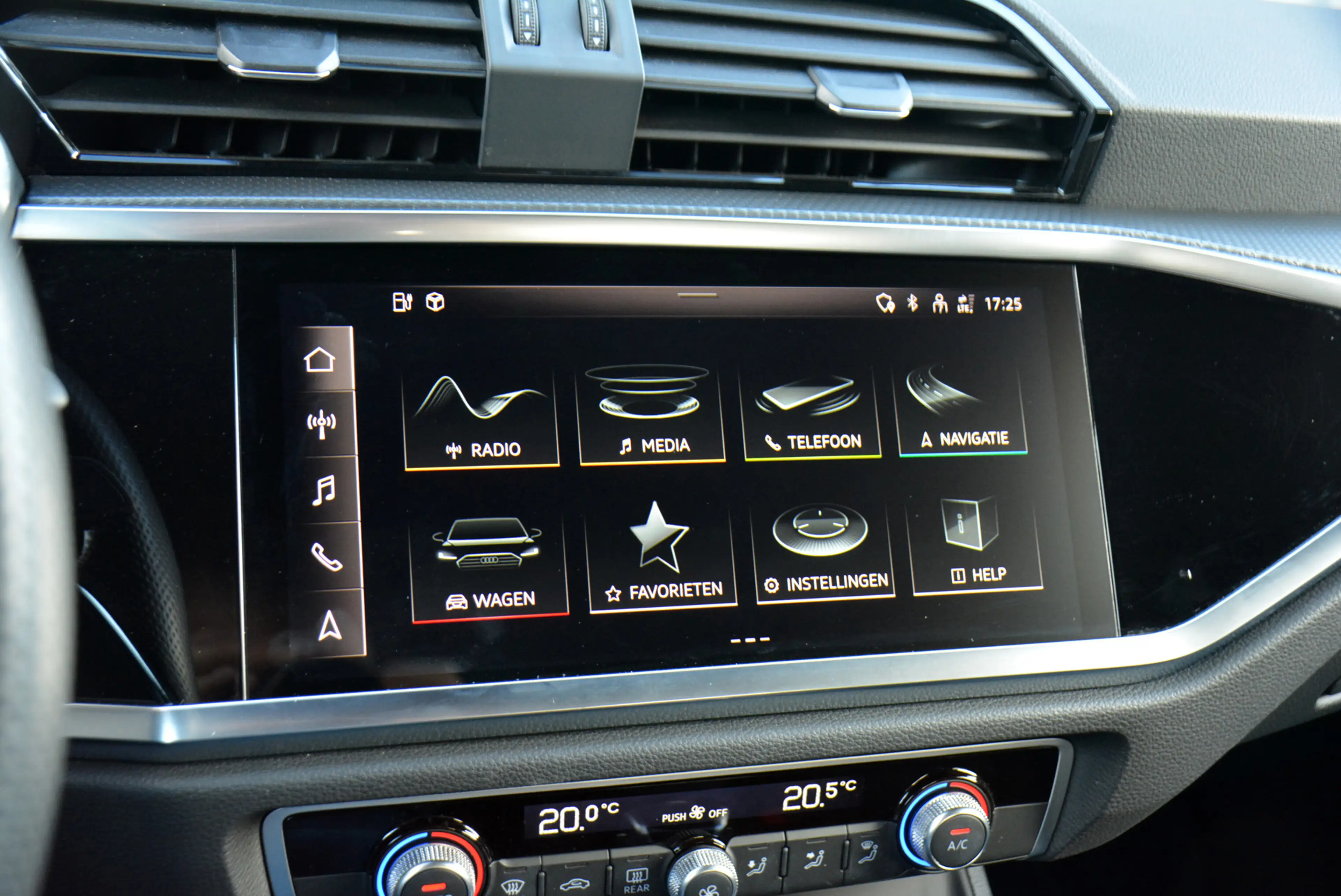 Audi Q3 1.4 TFSI e 245pk sTtronic S Line * LED * Camera * — photo 15