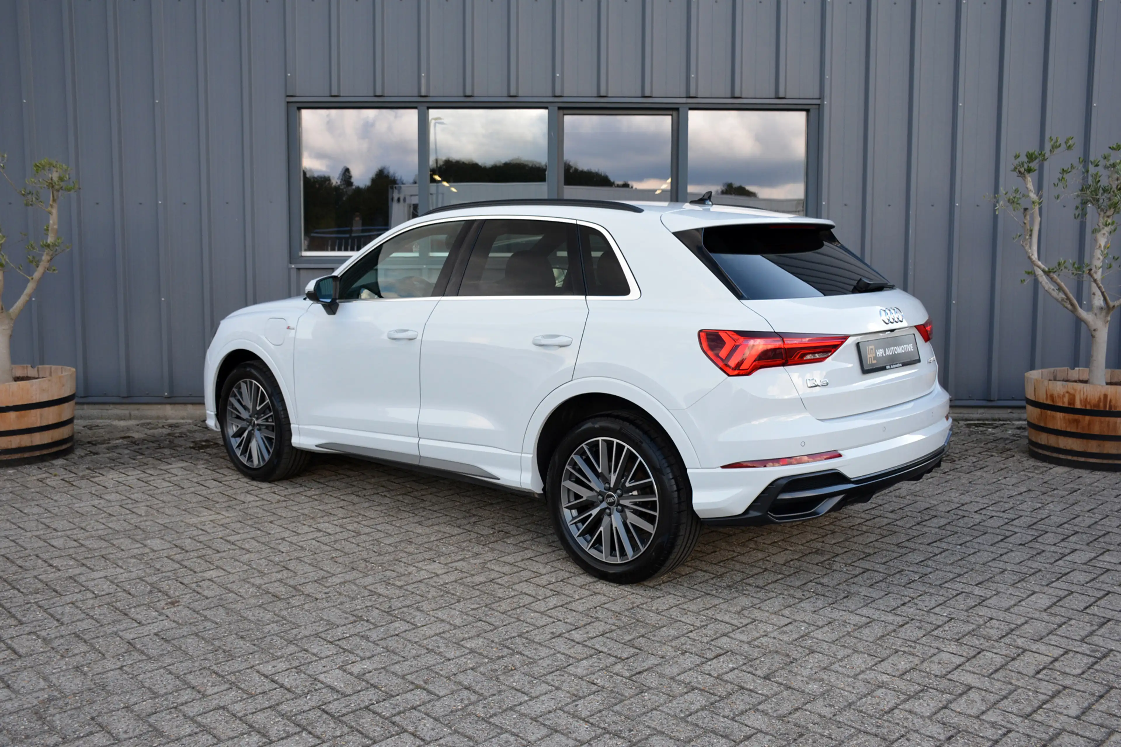 Audi Q3 1.4 TFSI e 245pk sTtronic S Line * LED * Camera * — photo 4
