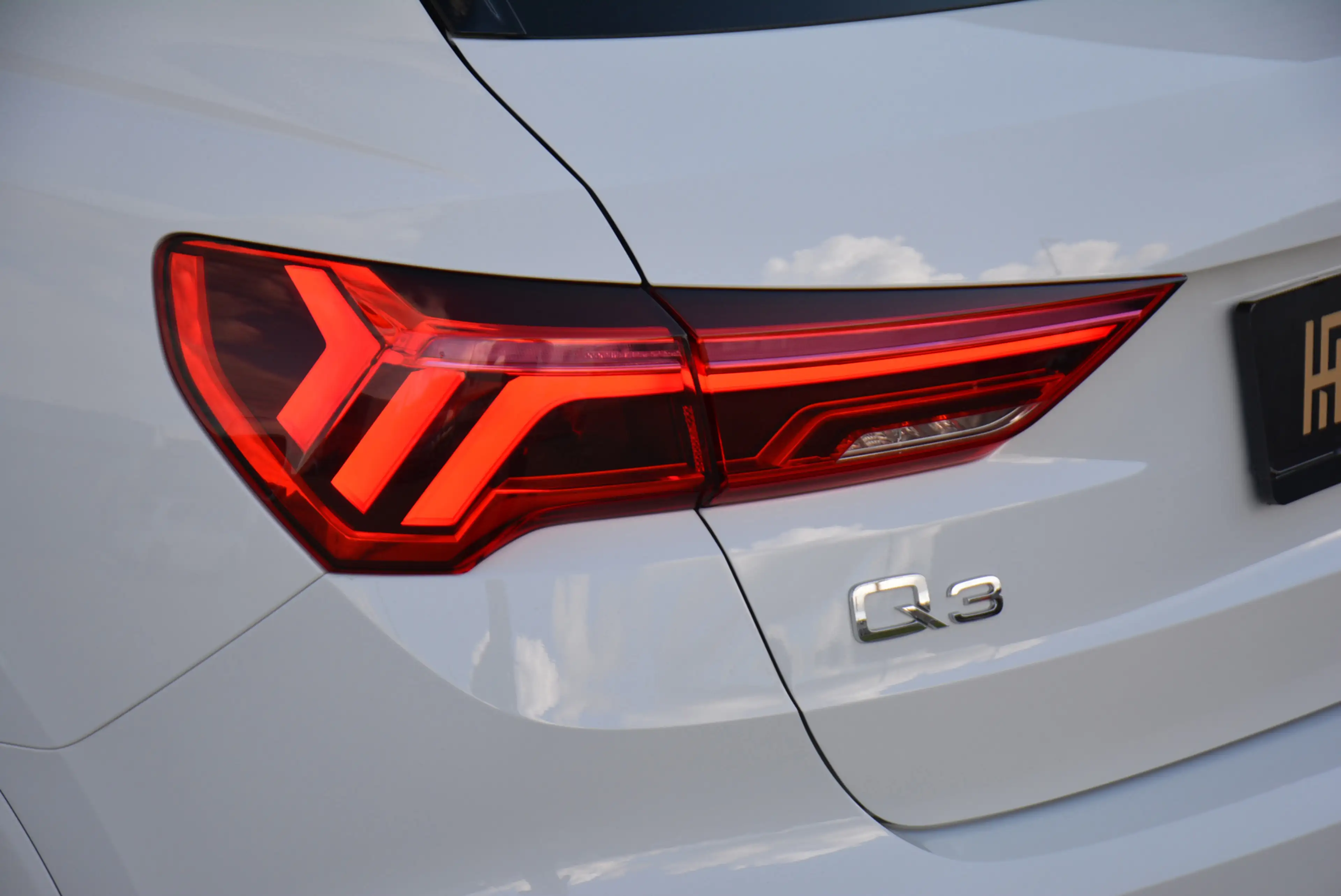 Audi Q3 1.4 TFSI e 245pk sTtronic S Line * LED * Camera * — photo 43