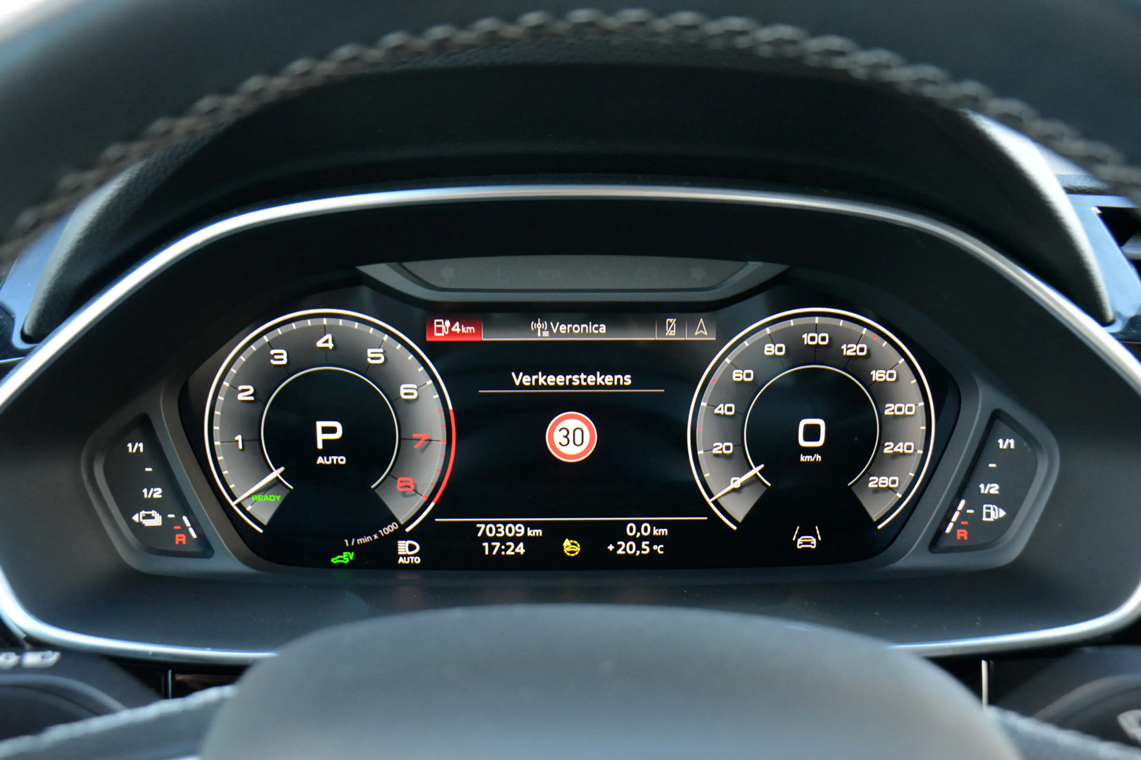 Audi Q3 1.4 TFSI e 245pk sTtronic S Line * LED * Camera * — photo 8