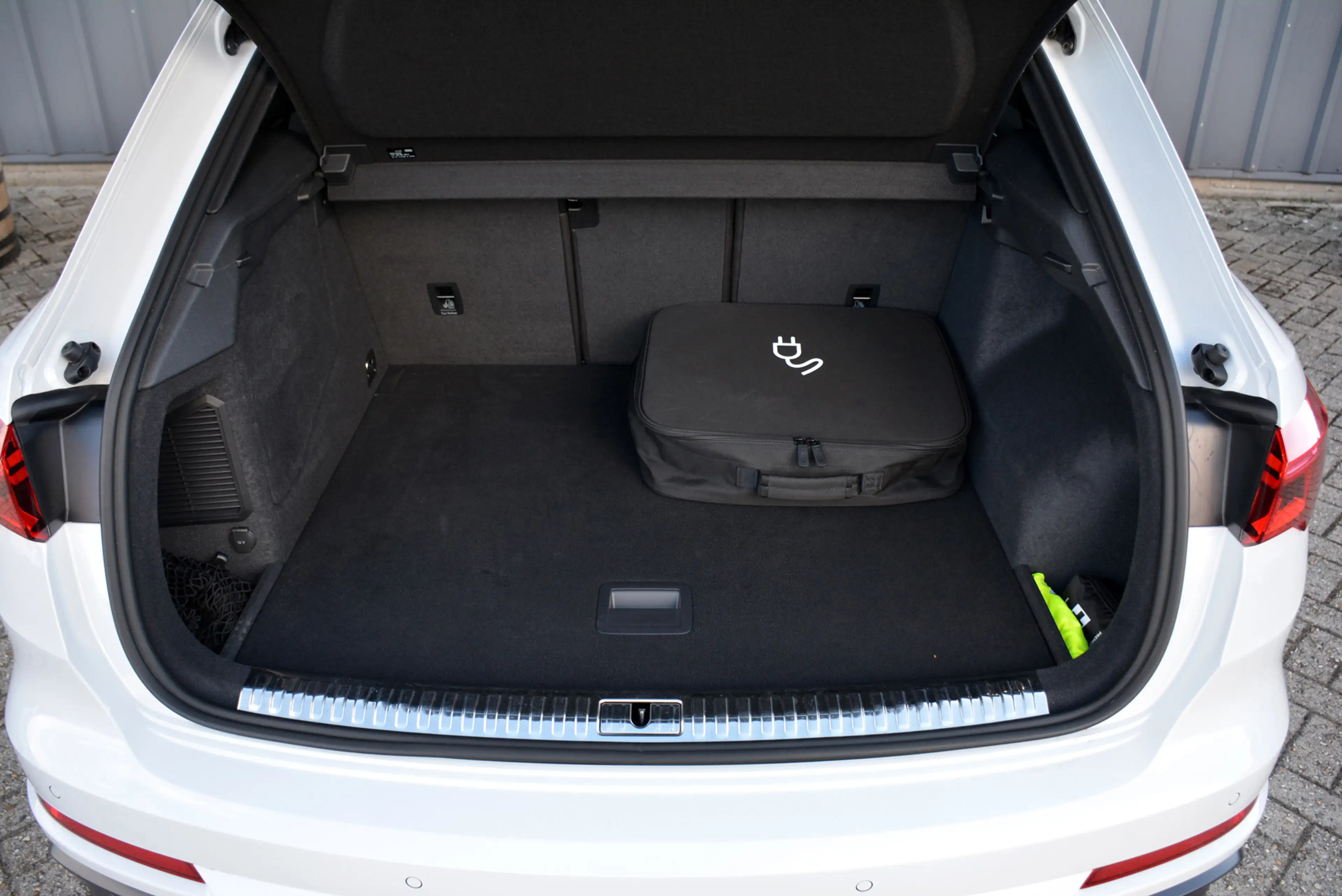 Audi Q3 1.4 TFSI e 245pk sTtronic S Line * LED * Camera * — photo 39