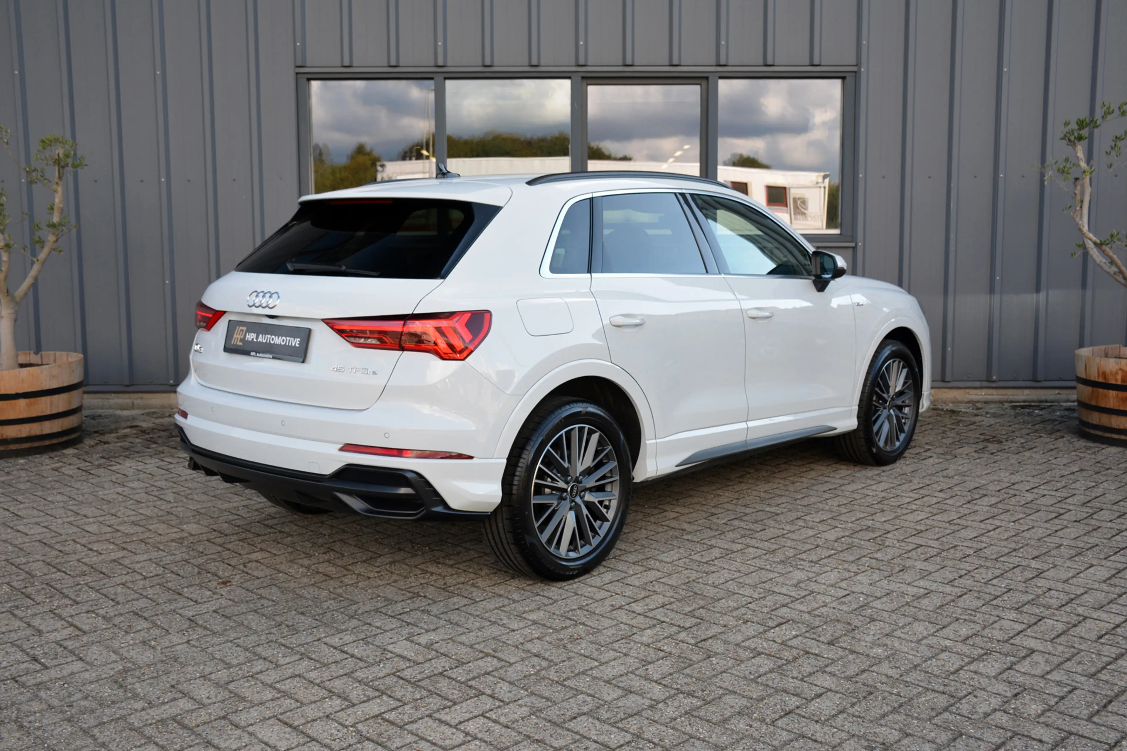 Audi Q3 1.4 TFSI e 245pk sTtronic S Line * LED * Camera * — photo 3