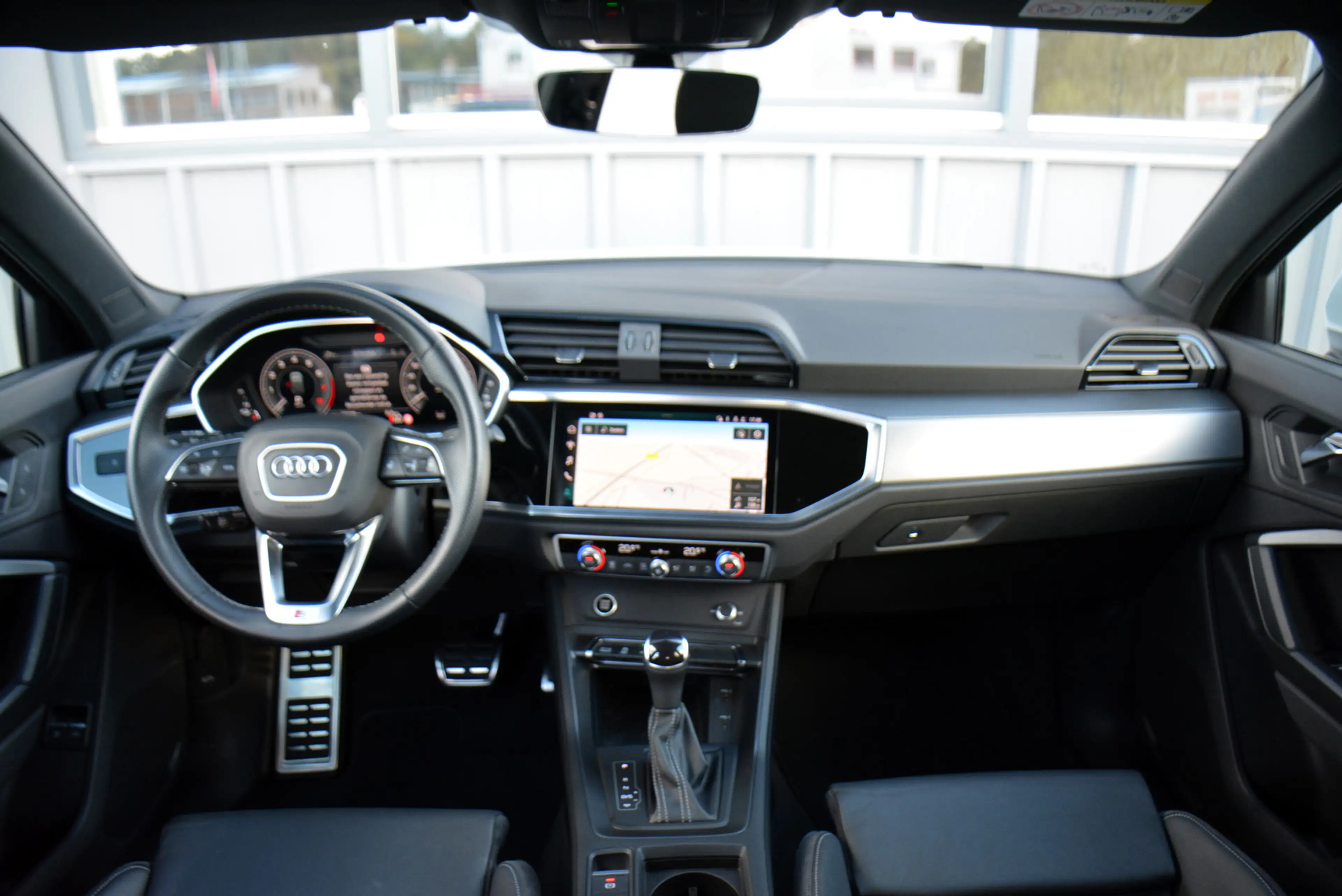 Audi Q3 1.4 TFSI e 245pk sTtronic S Line * LED * Camera * — photo 7