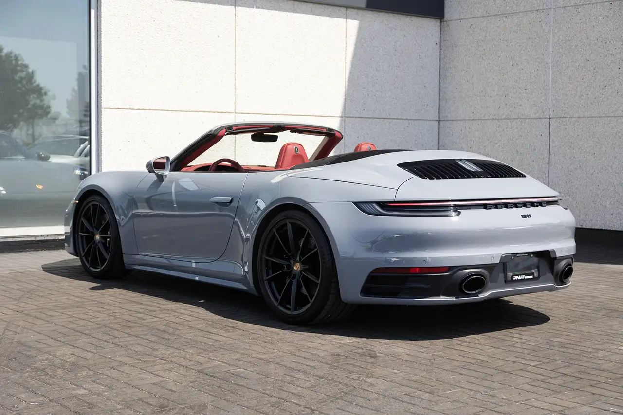 Porsche 911 снимка Porsche 911
