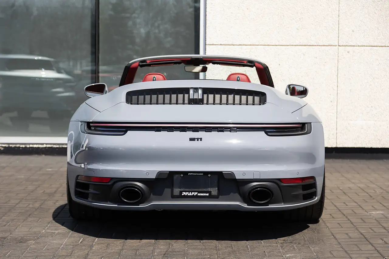 Porsche 911 снимка Porsche 911