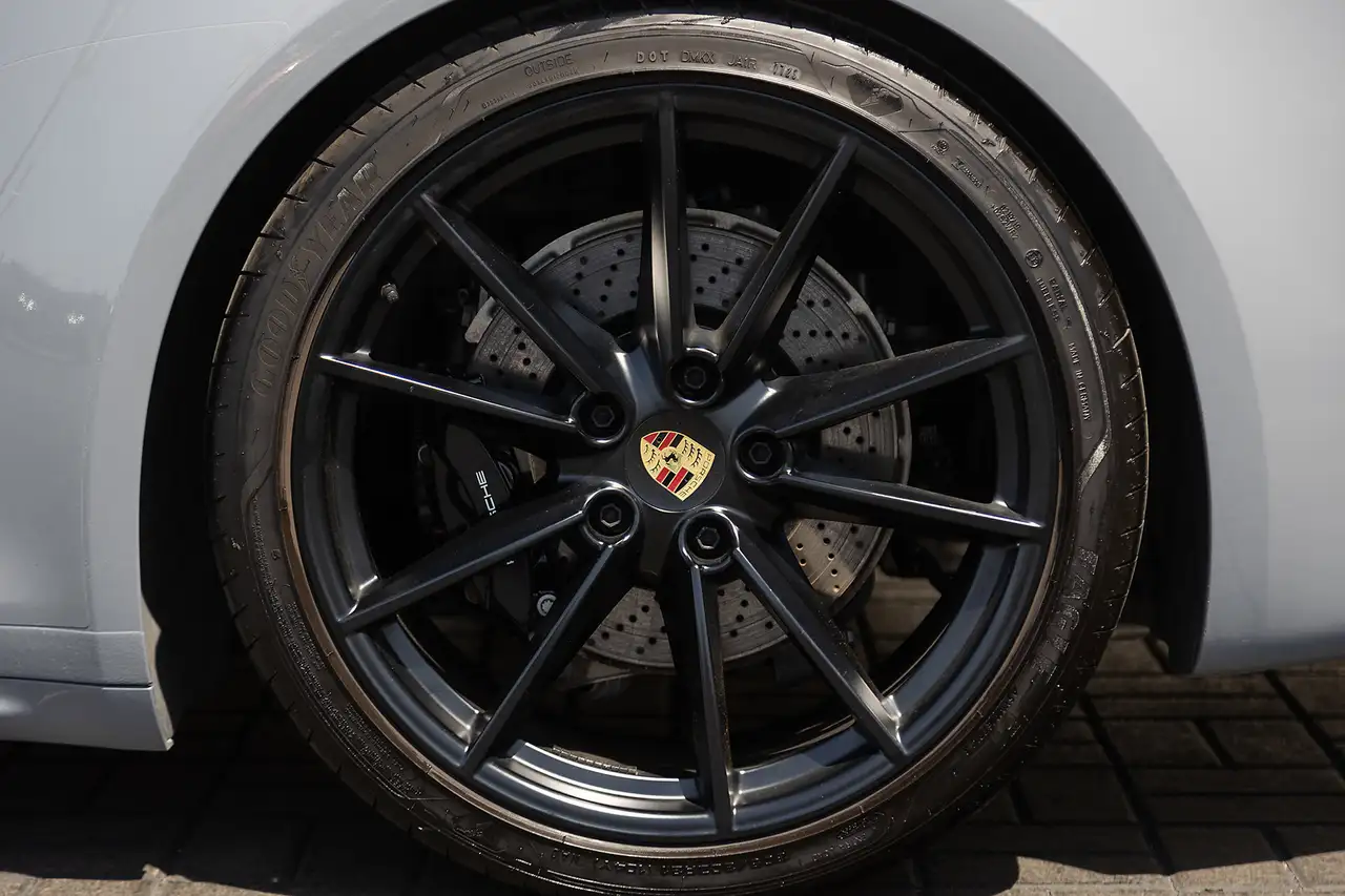 Porsche 911 снимка Porsche 911