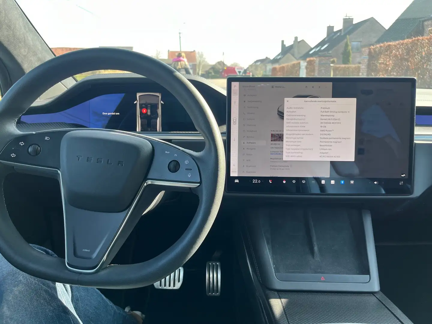 Tesla Model X Model X Plaid White - 2