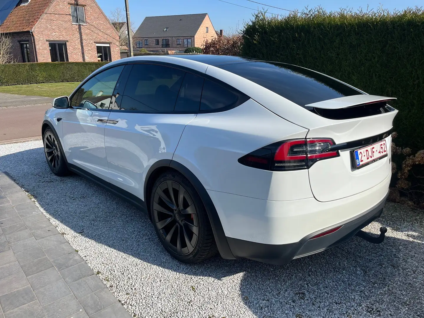 Tesla Model X Model X Plaid White - 1