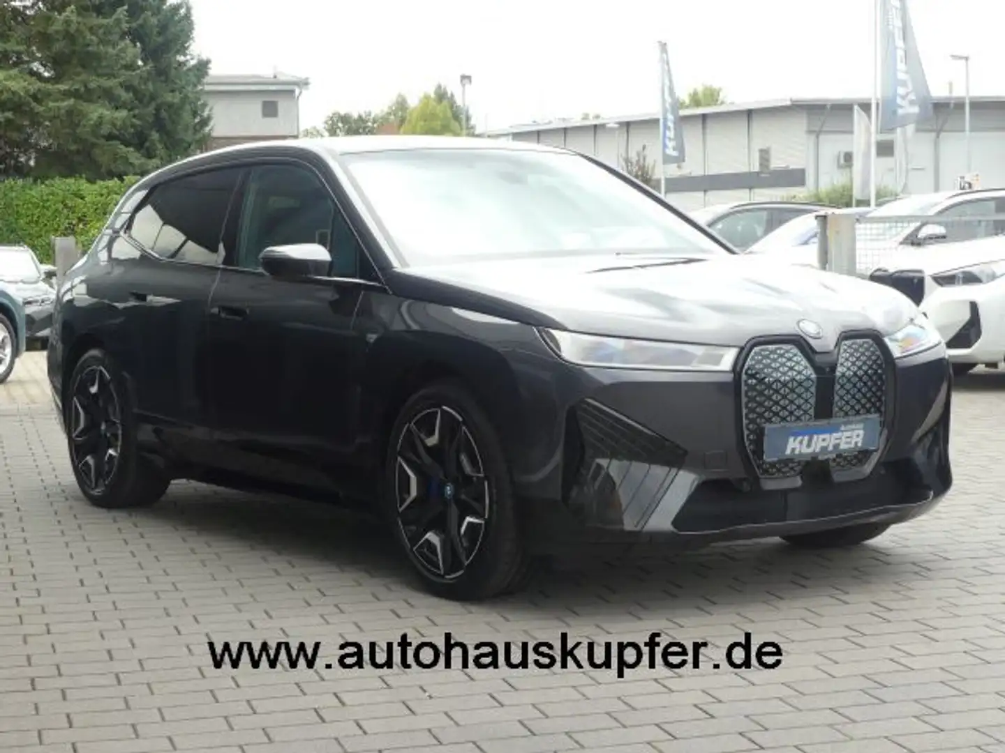 BMW iX xDrive50 Sportpak.AHK°LASER°PANO°22-Massage Gris - 2