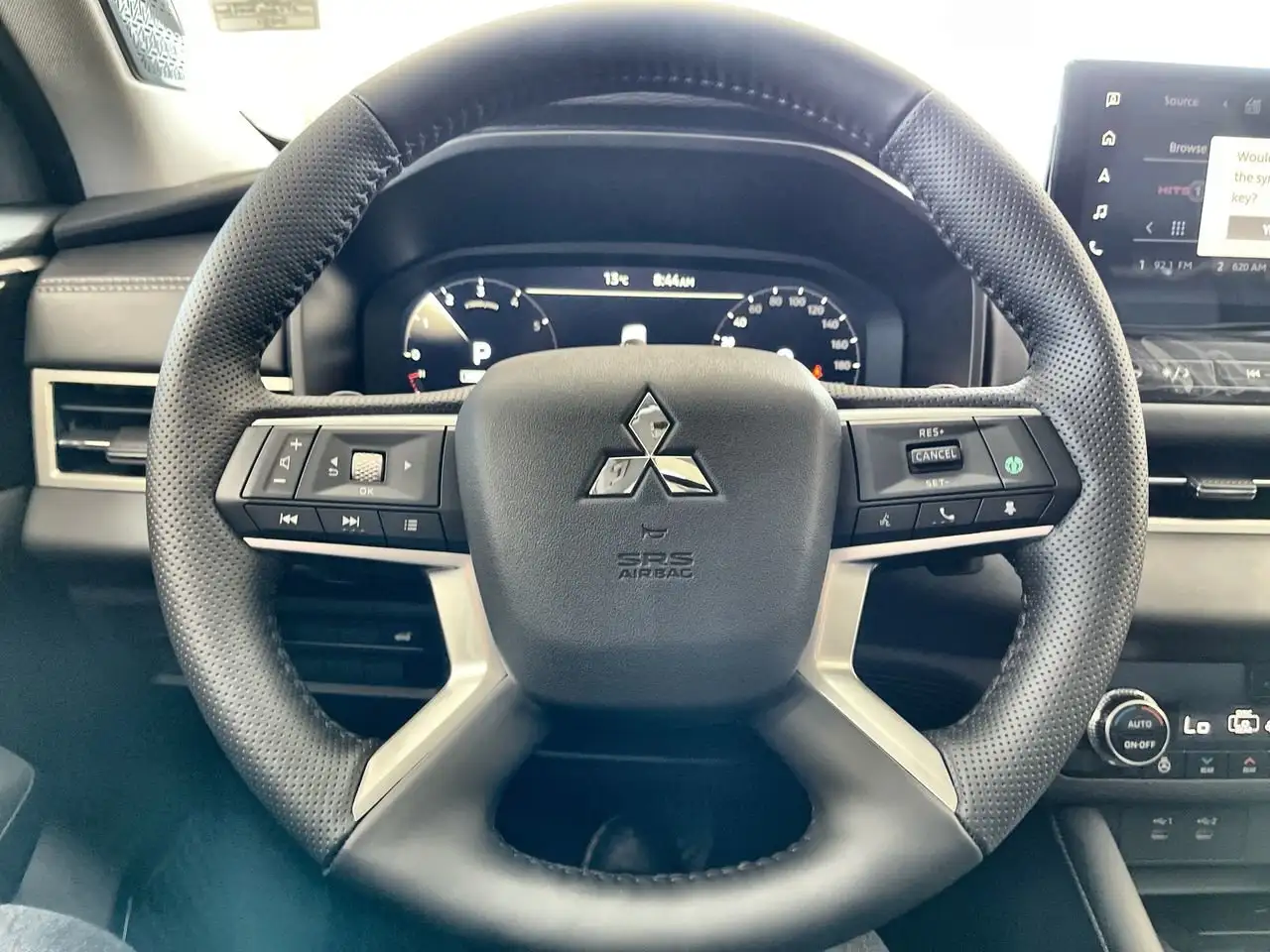 Mitsubishi Outlander fotografie Mitsubishi Outlander