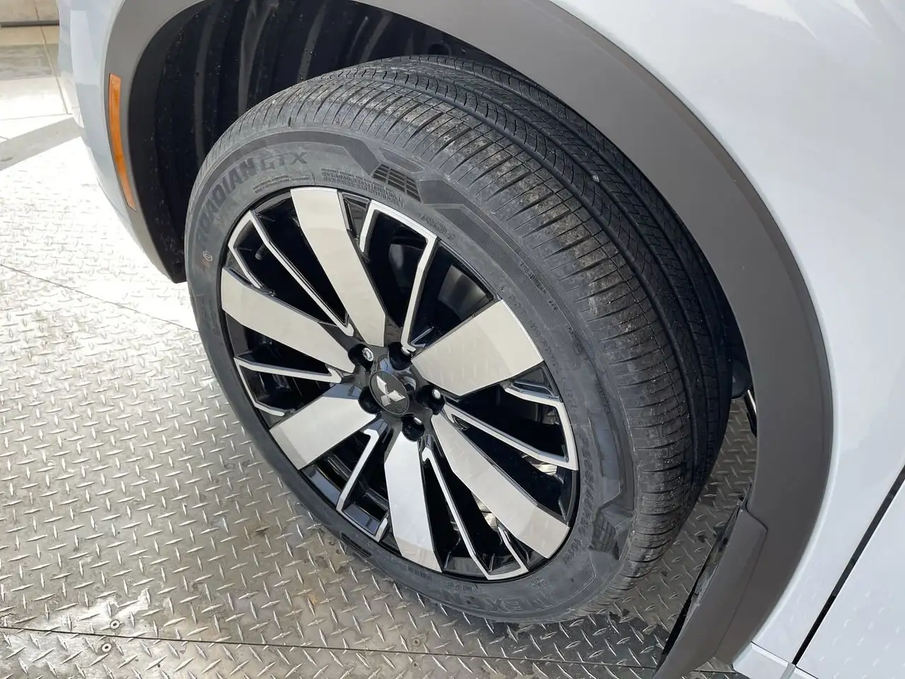 Mitsubishi Outlander fotografie Mitsubishi Outlander