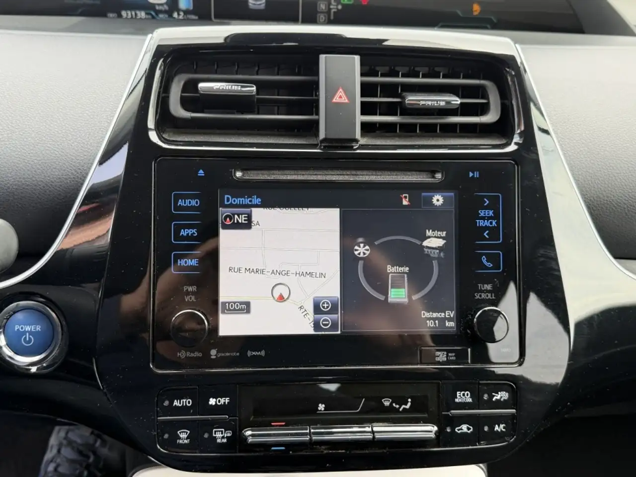 Toyota Prius Prime снимка Toyota Prius Prime