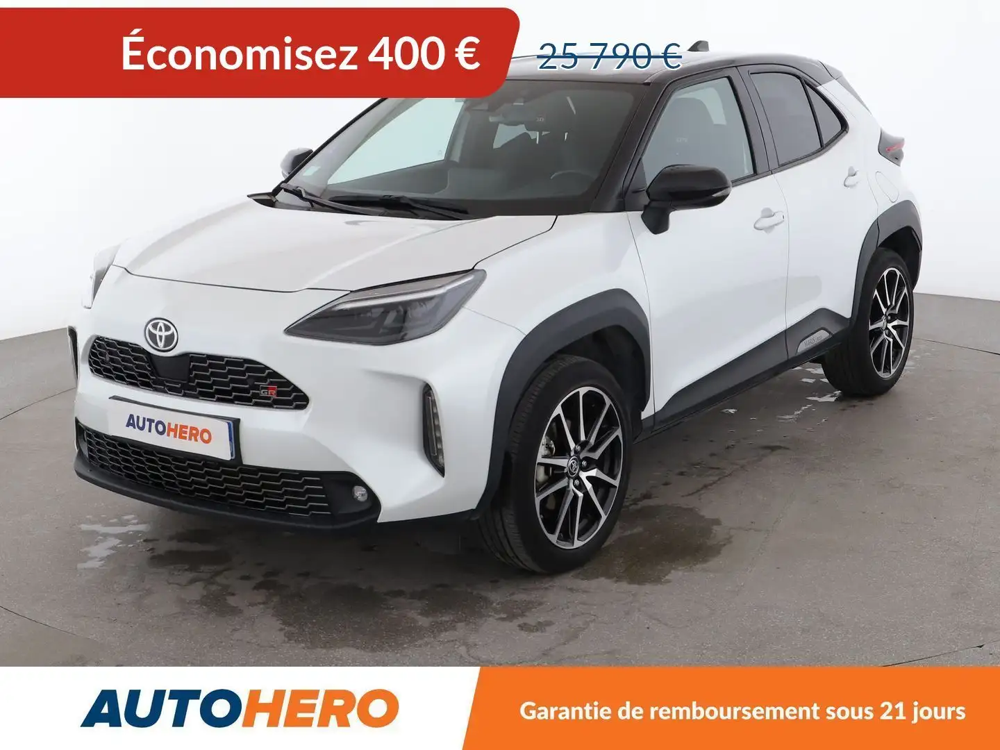 Toyota Yaris Cross 1.5 Hybride 2WD GR Sport Blanc - 1