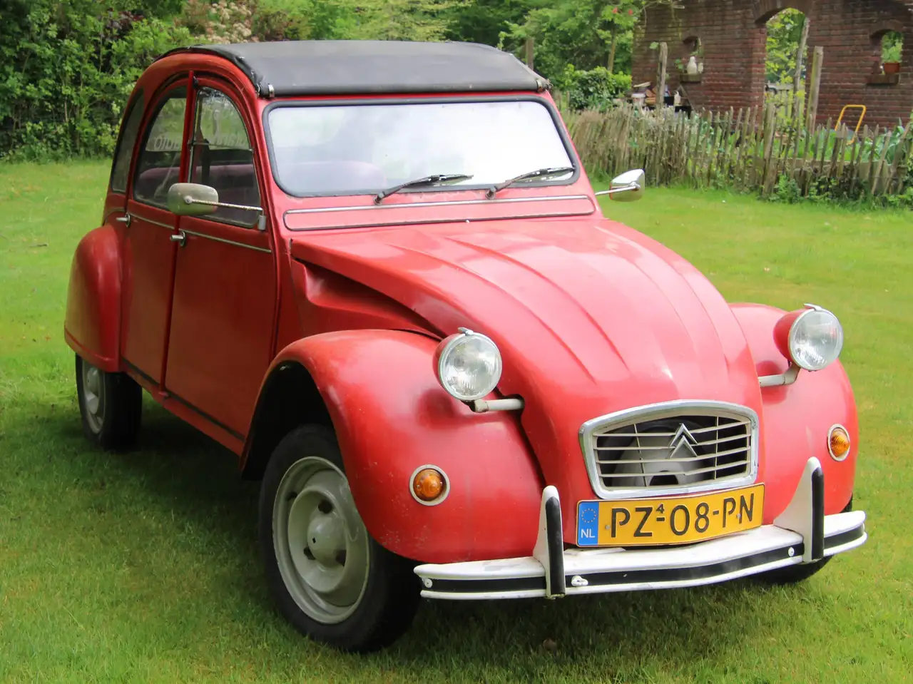 Citroen 2CV 2CV6 Special, foto 2