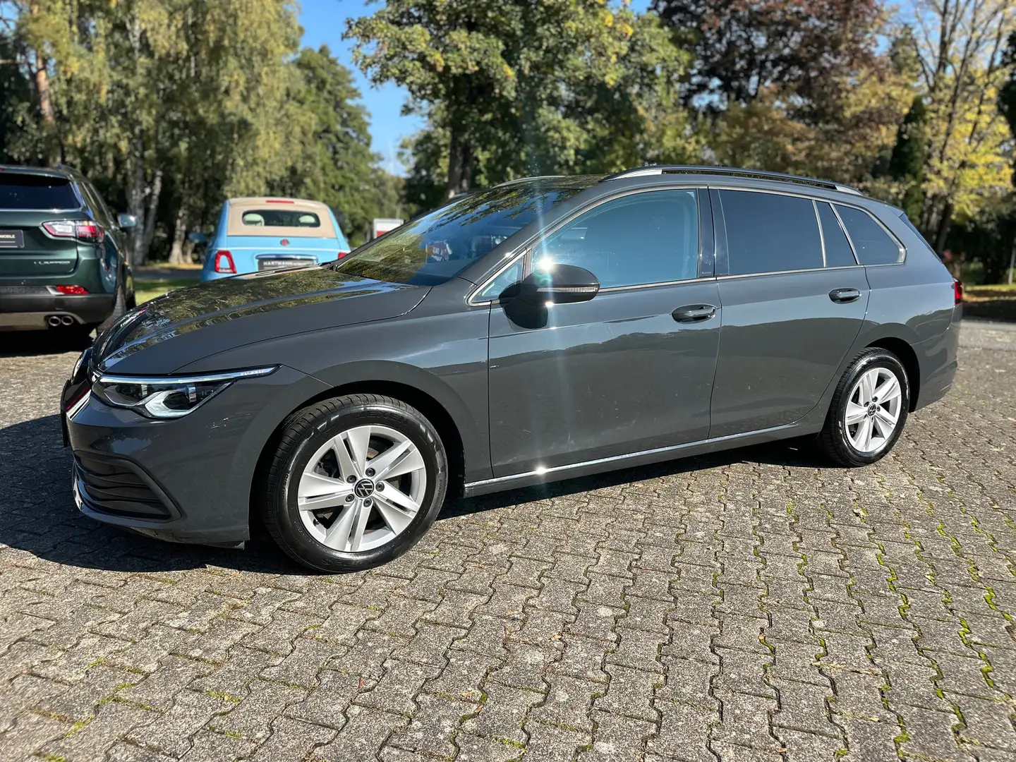 Volkswagen Golf Variant VIII 2.0 TDI Life Grigio - 1