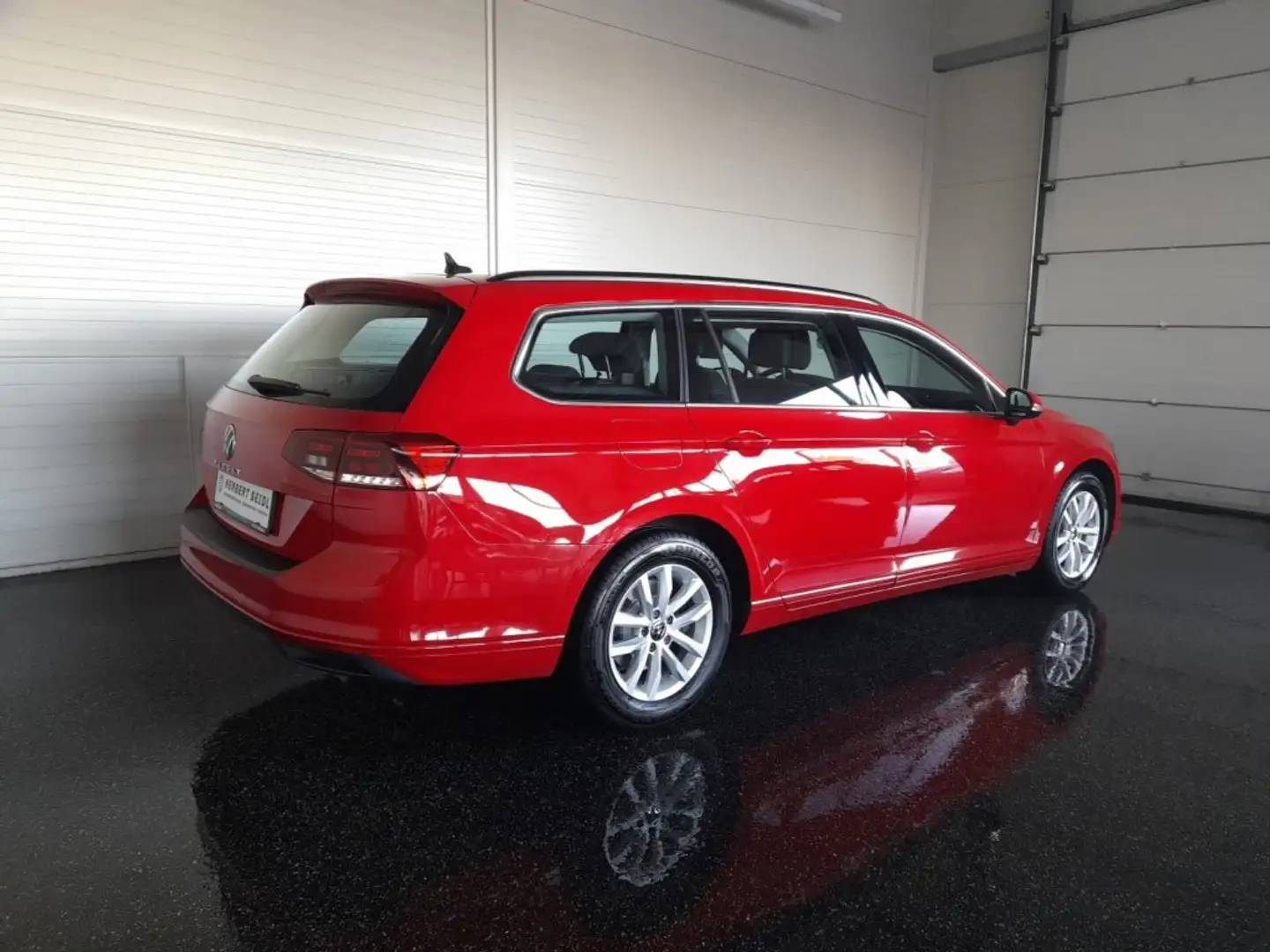 Volkswagen Passat Variant Business 2,0 TDI DSG *VIRTUELL PRO / LED / NAVI /ACC / KAMERA / SPORTMASSAGE / VERKEHRSZEICHENASSIST* Rot - 2