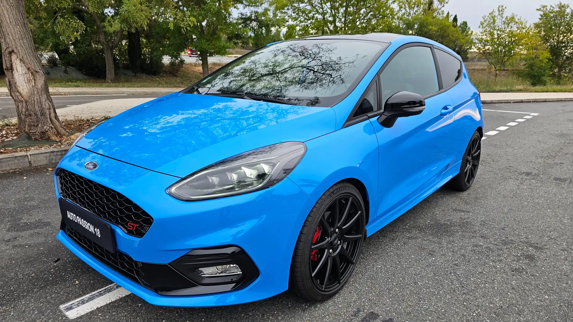 Ford Fiesta ST EDITION LIMITEE GPS AMORTISSEURS RÉGLABLES Bleu - 1