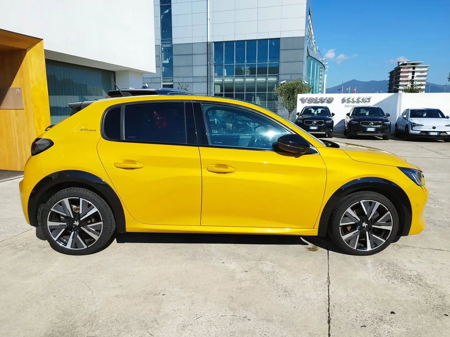 Peugeot 208 208 II 2019 1.5 bluehdi GT Line s Or - 2