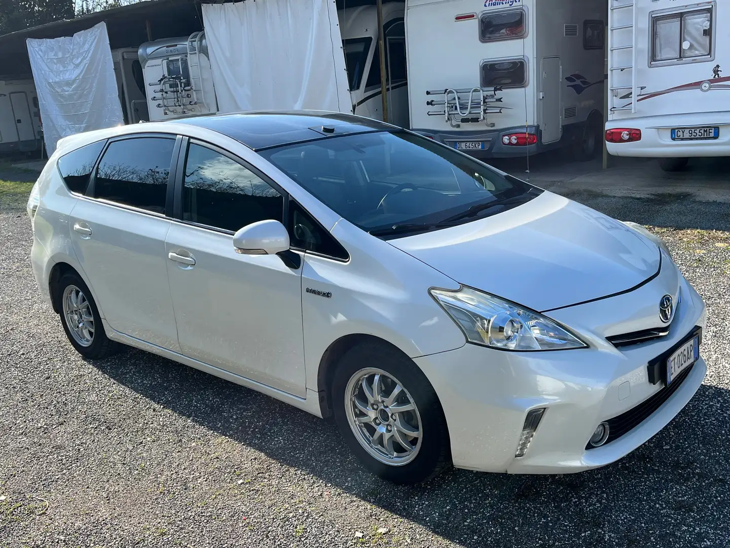 Toyota Prius+ 7 posti-automatica-motore cambiato-telecamera posteriore- qualsiasi prova - 2