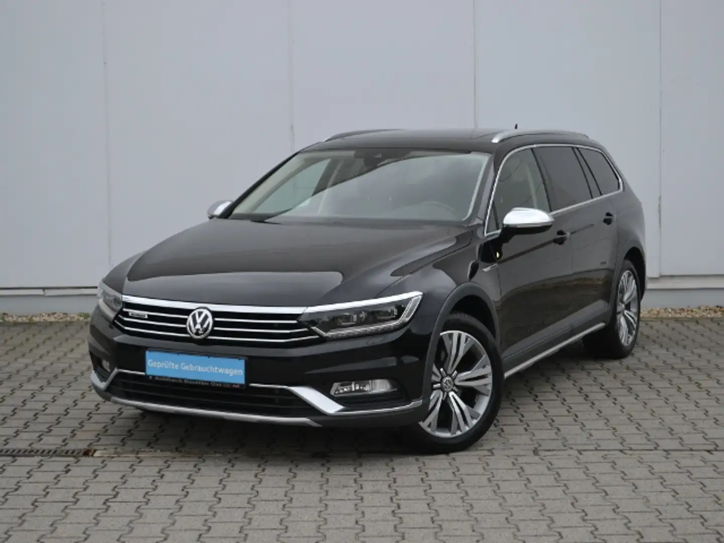 Volkswagen Passat Alltrack 2.0 TDI 190 PS 4Motion DSG AHK/PANORAMA/LED/18-ZO Schwarz - 2