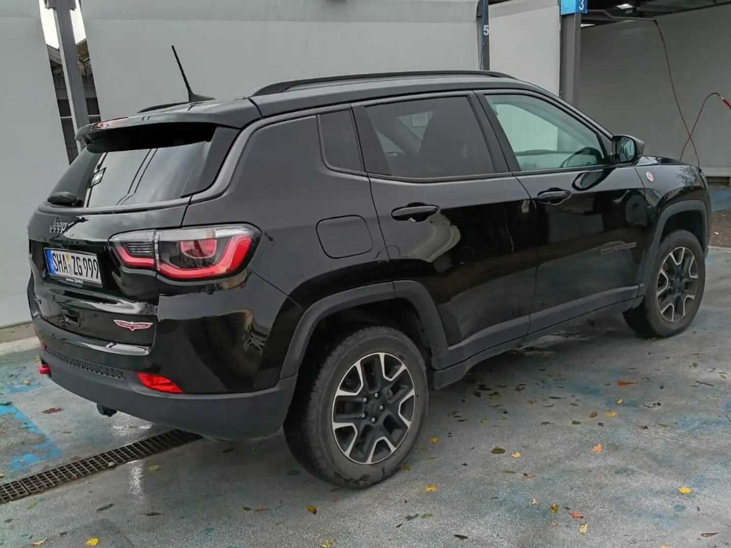 Jeep Compass Compass MY20 Trailhawk 2.0L MultiJet Automatik Schwarz - 2