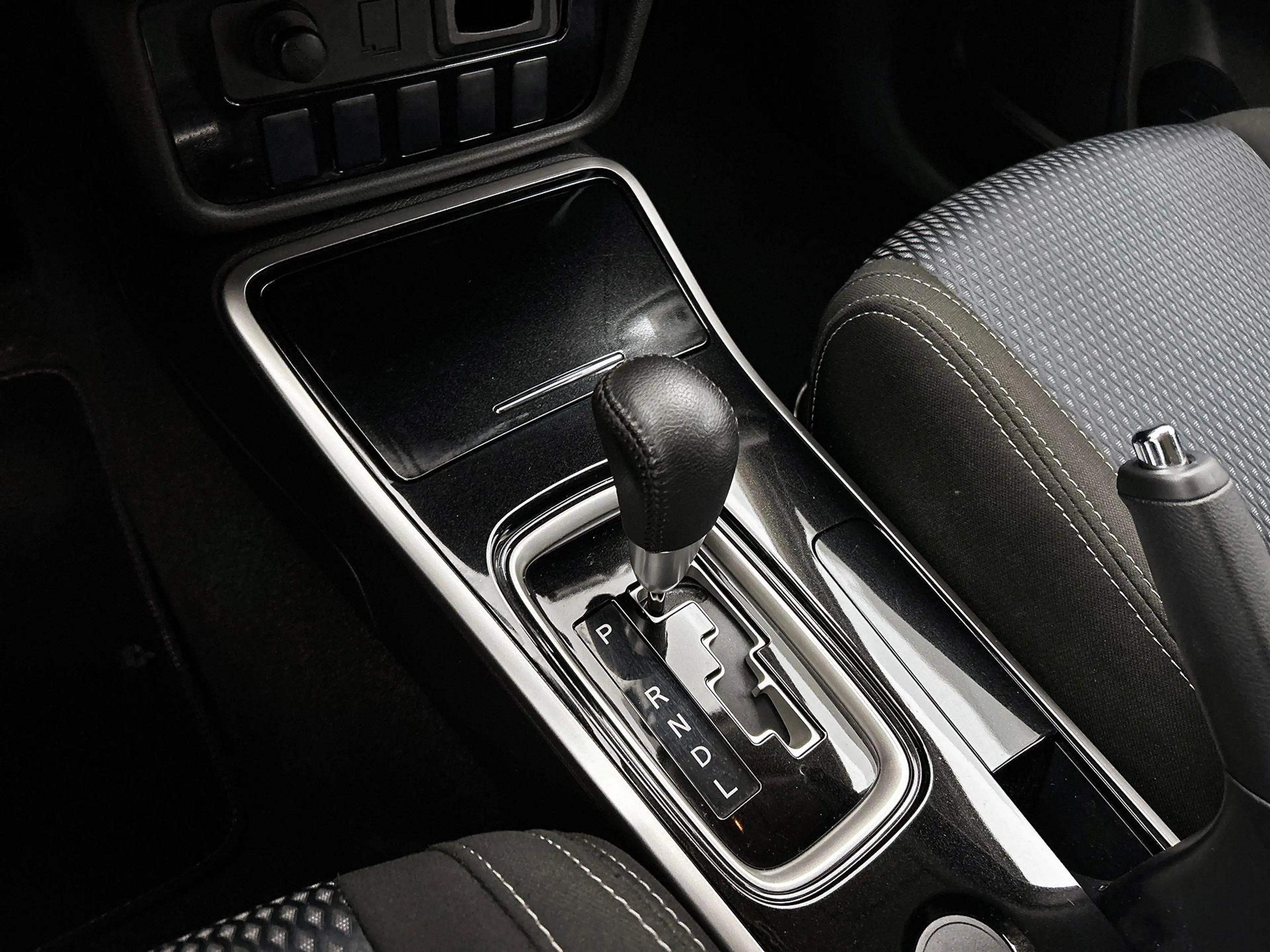 Mitsubishi Outlander 2.0 Business Edition CAMERA | NAVI | CRUISE — photo 28