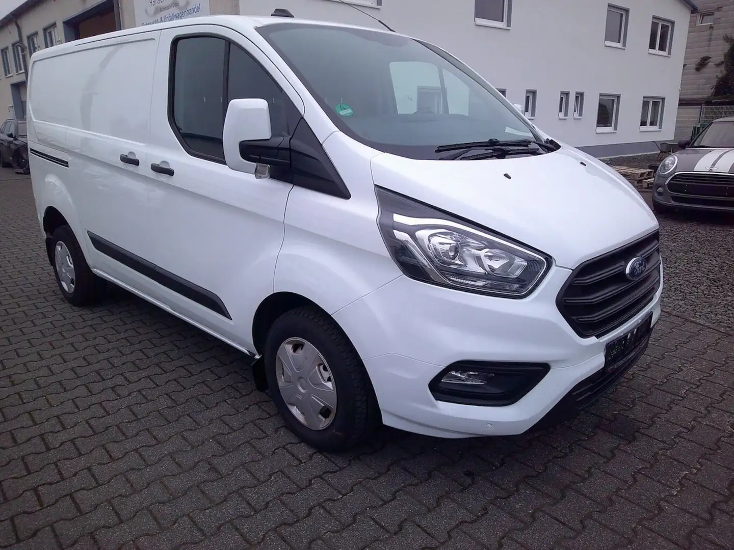 Ford Transit Custom Kasten L1H1 Trend 2.0 TDCi, EU6 Weiß - 2