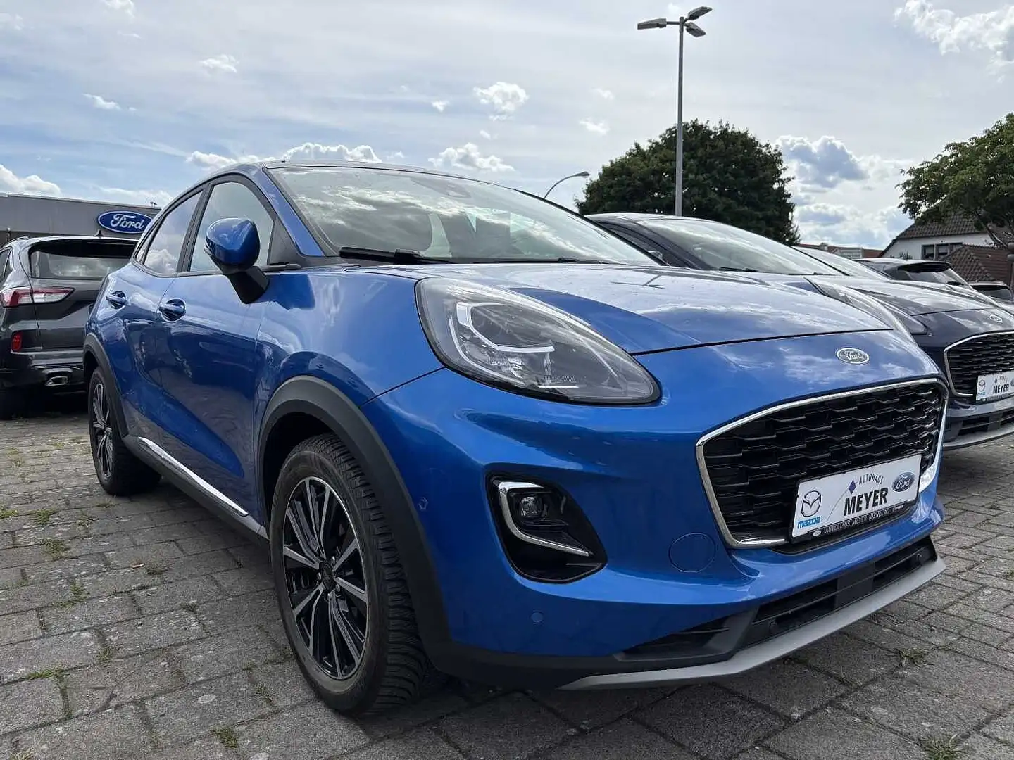 Ford Puma 1.0 EcoBoost M-Hybrid Titanium X Blau - 1
