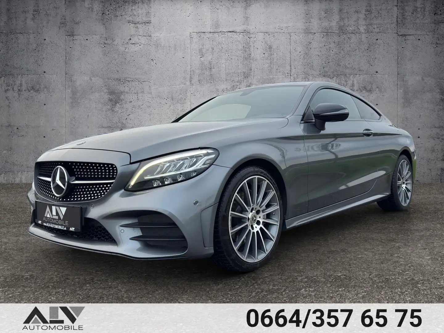 Mercedes-Benz C 220 C 220 d 4Matic Coupe Facelift AMG-Line Automatik Grau - 2