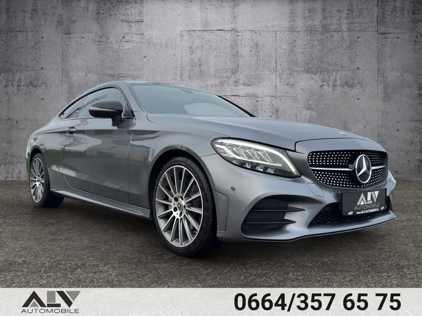 Mercedes-Benz C 220 C 220 d 4Matic Coupe Facelift AMG-Line Automatik Grau - 1